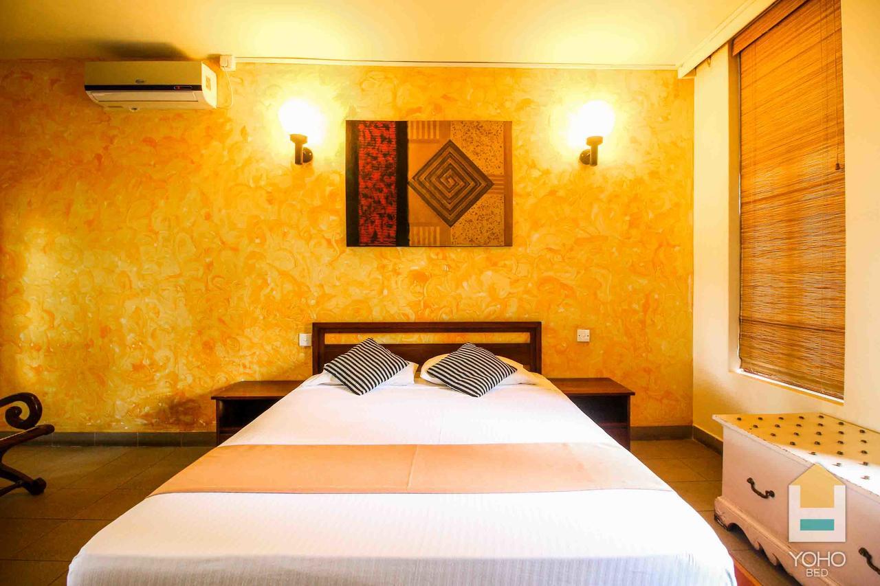 Yoho Rivi Ras Hotel Dehiwala-Mount Lavinia Kültér fotó