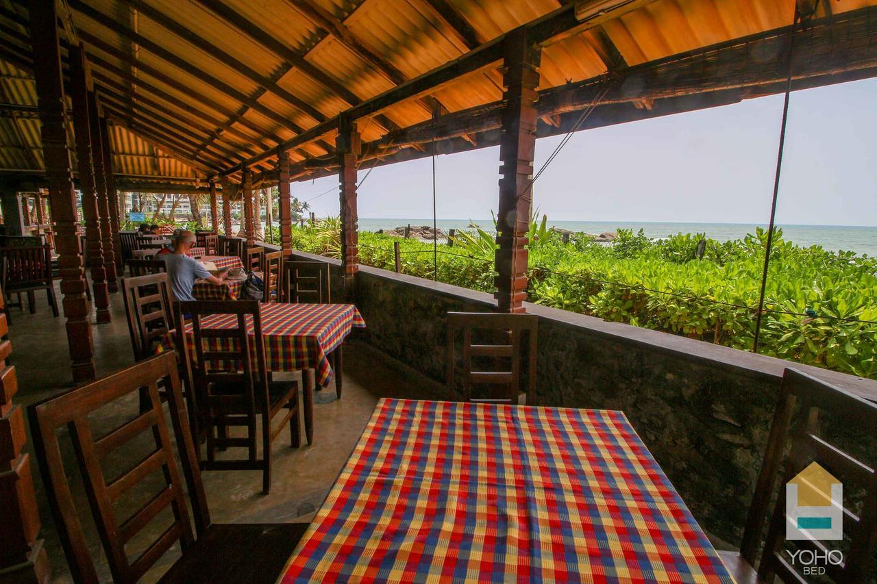 Yoho Rivi Ras Hotel Dehiwala-Mount Lavinia Kültér fotó