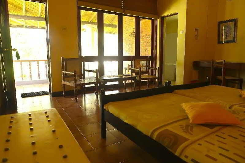 Yoho Rivi Ras Hotel Dehiwala-Mount Lavinia Kültér fotó